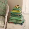 book Christmas tree 1